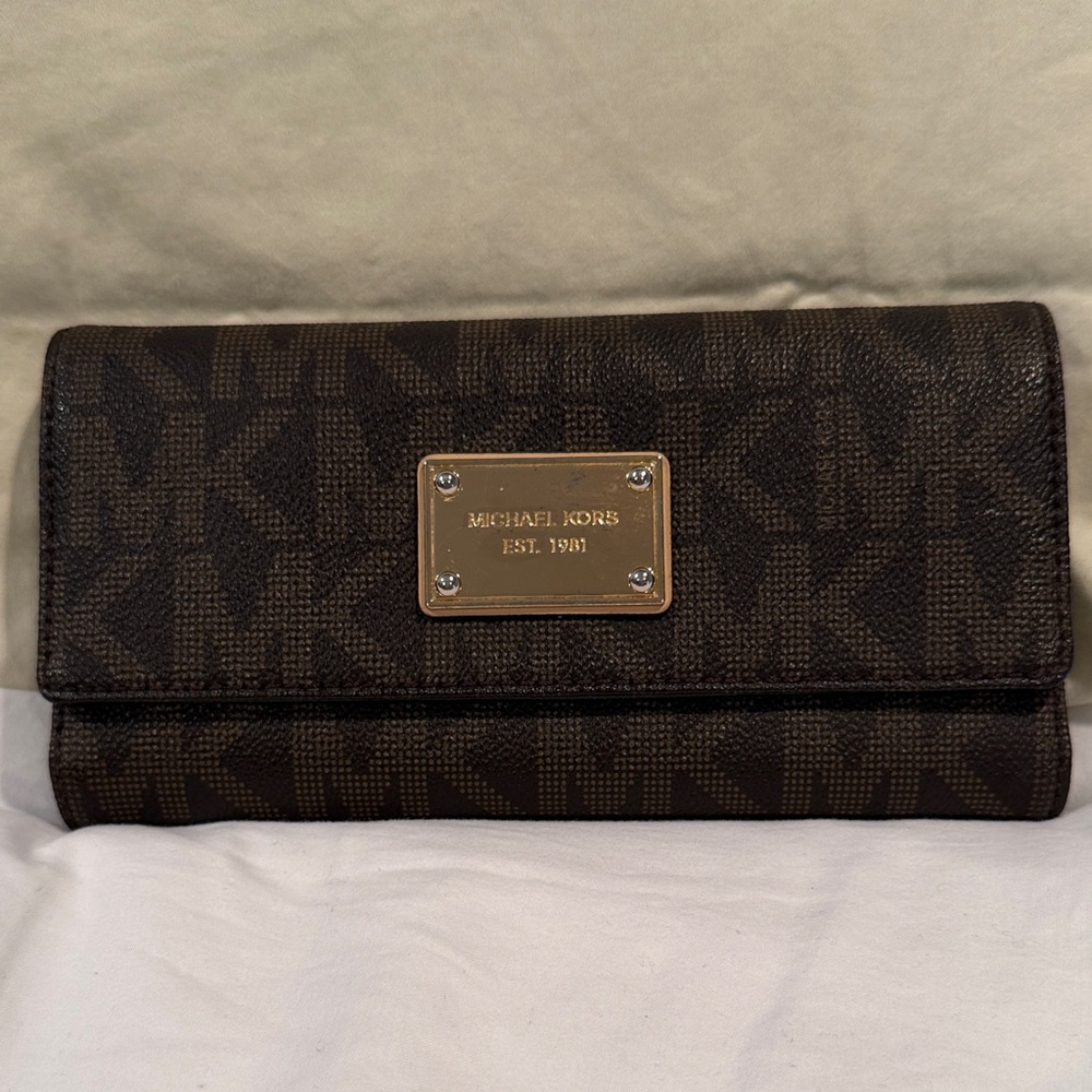 Michael Kors Dark Brown Clutch with Gold Plate